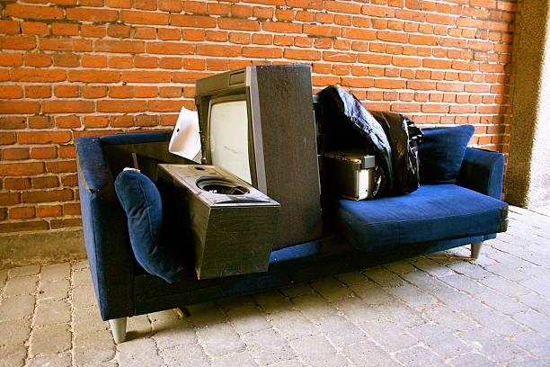 Best Basement Cleanout Services  in Diamond, IL